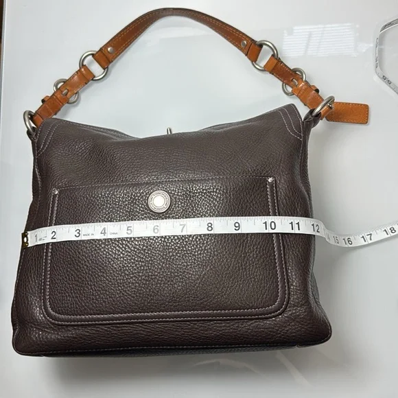 Coach Chelsea brown leather turn lock entry shoulder bag - Picture 11 of 15
